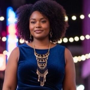 Esmor Statement Necklace